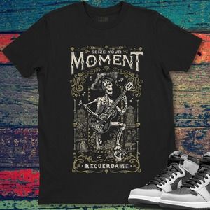 Disney Coco Seize Your Moment T-Shirt Unisex Gift T-Shirt For Men Women